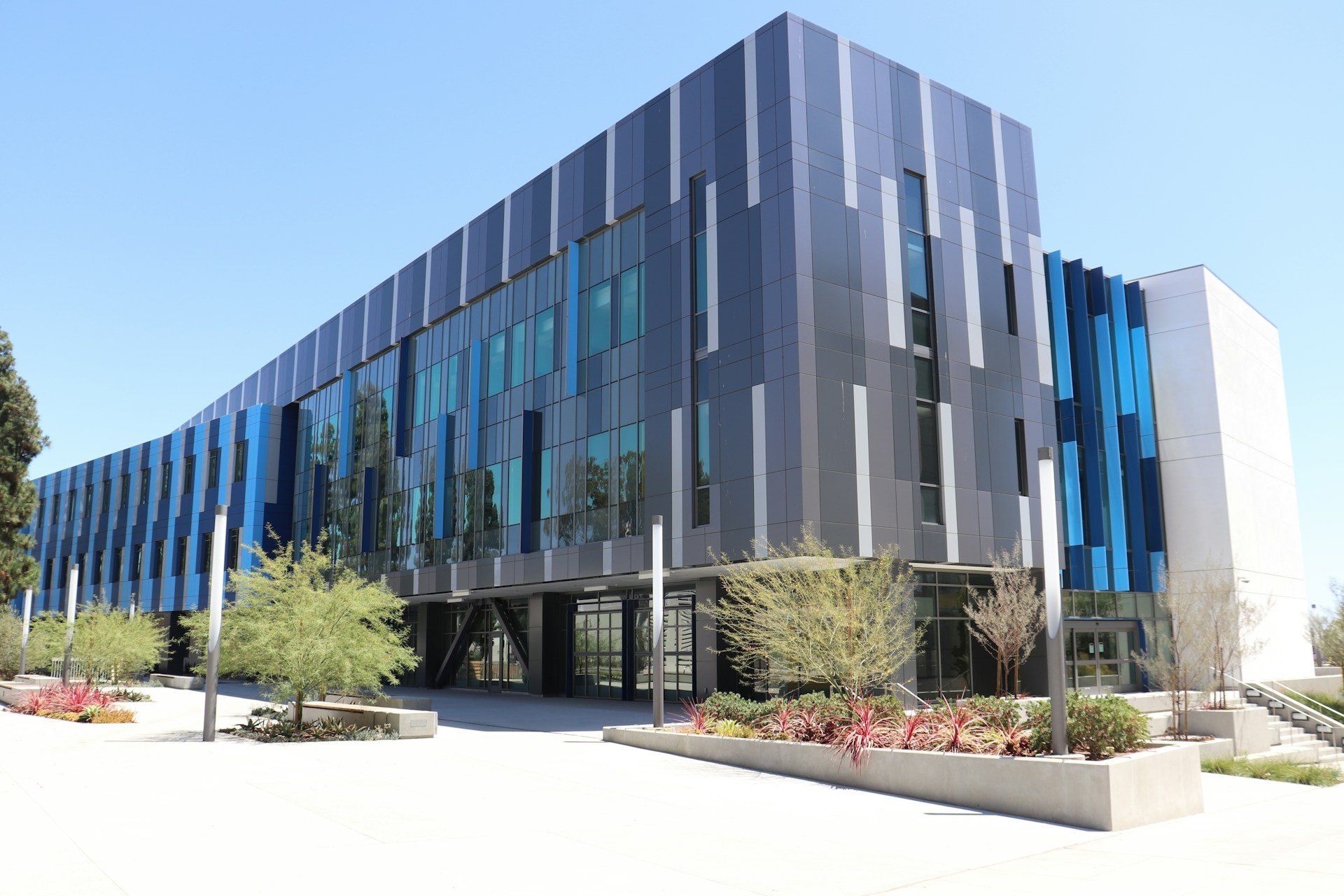 Science and Innovation Building at Cal State Dominguez Hills, Carson