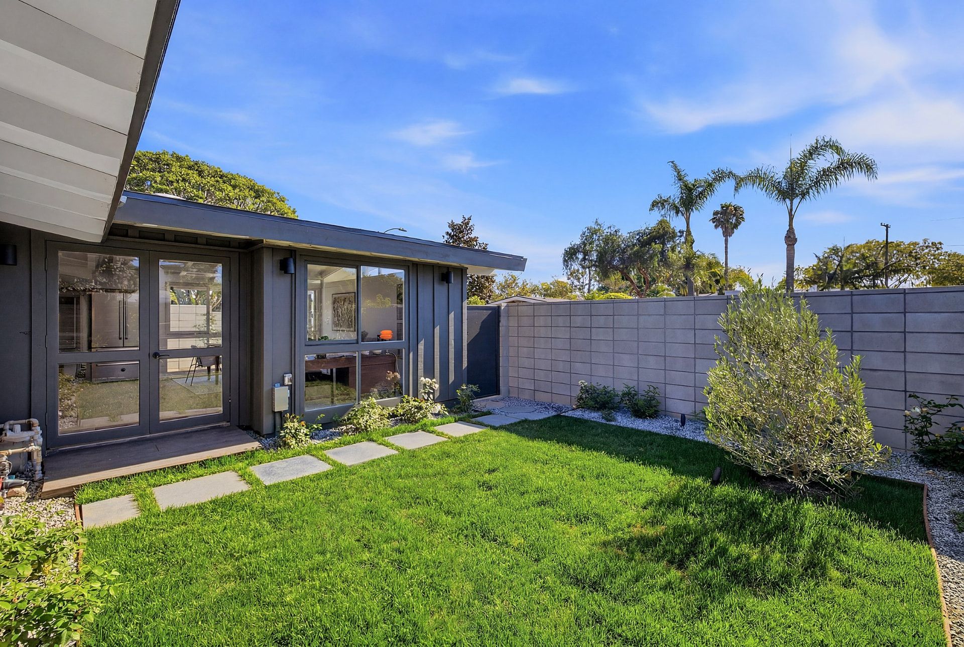 3062 Lees Ave, Long Beach — photograph 30 of 39