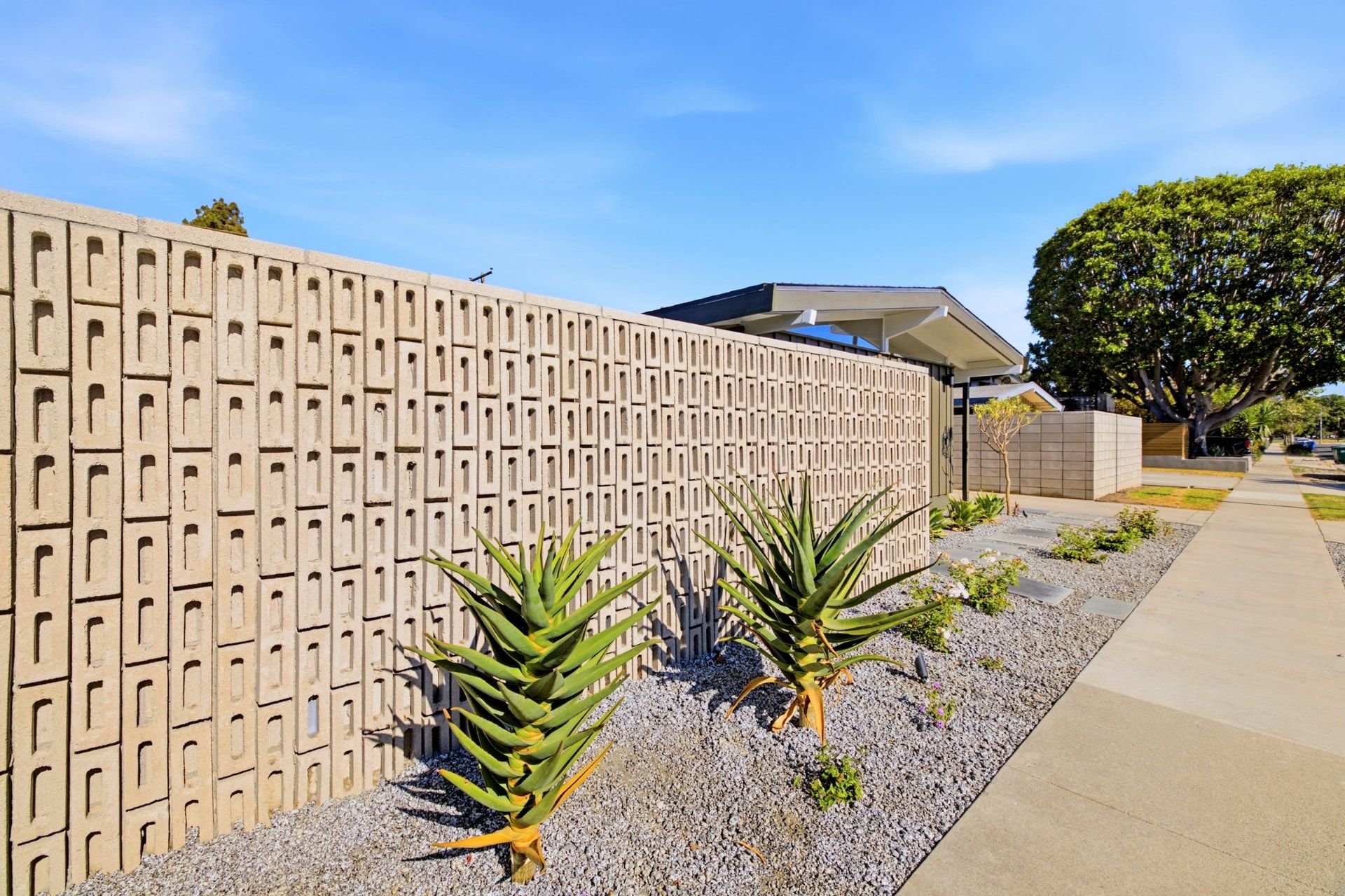3062 Lees Ave, Long Beach — photograph 6 of 39