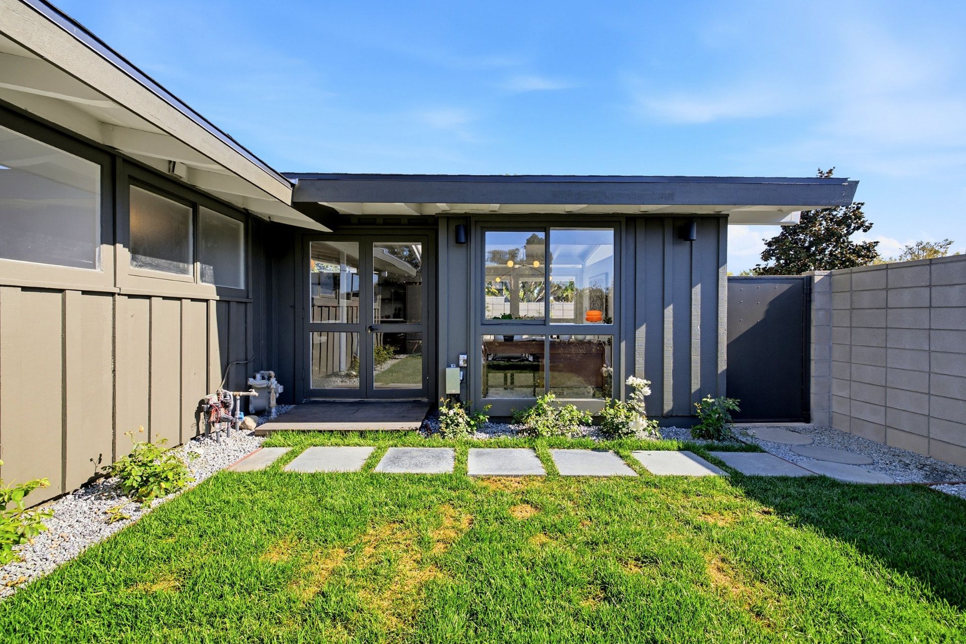 3062 Lees Ave, Long Beach — photograph 24 of 39