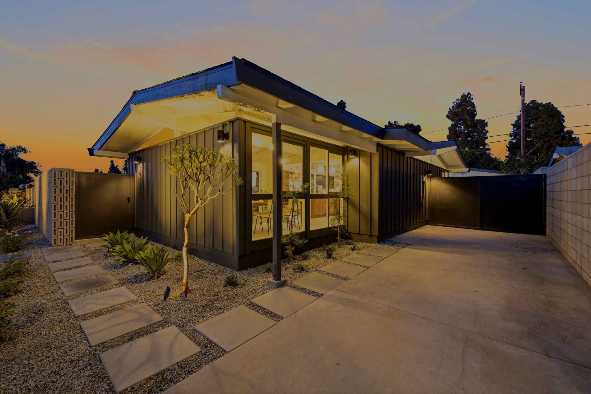 3062 Lees Ave, Long Beach — photograph 4 of 39