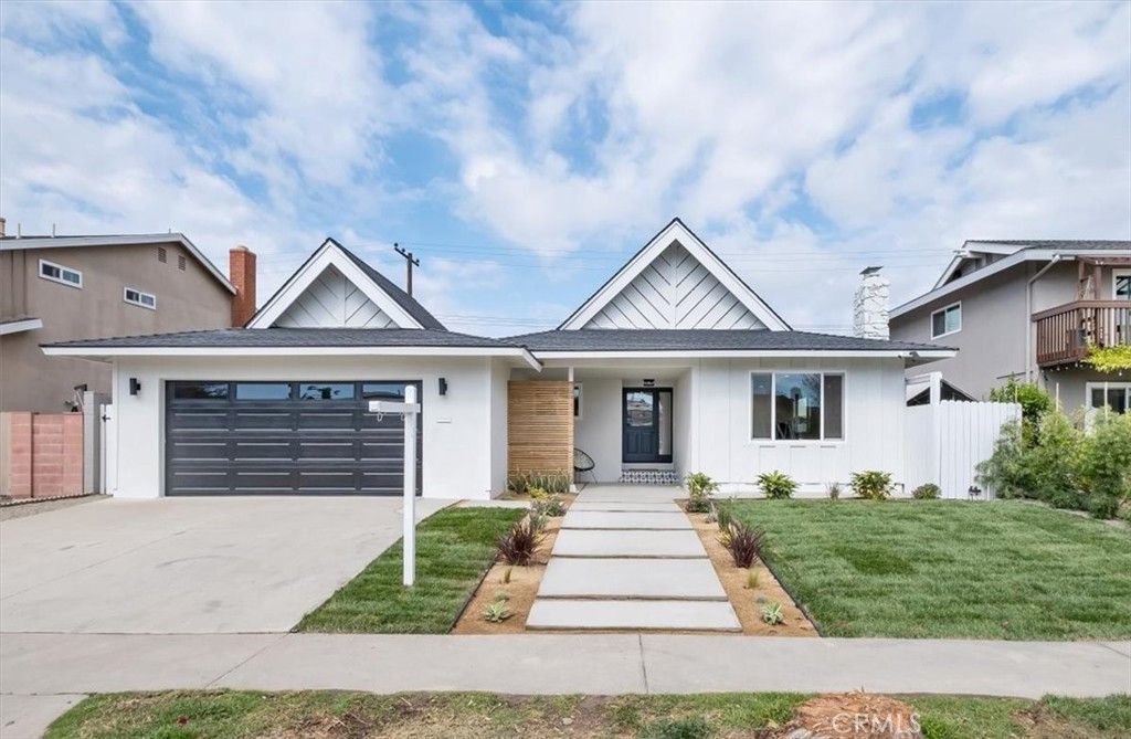 Exterior of 6871 Nyanza Dr, Huntington Beach — sold